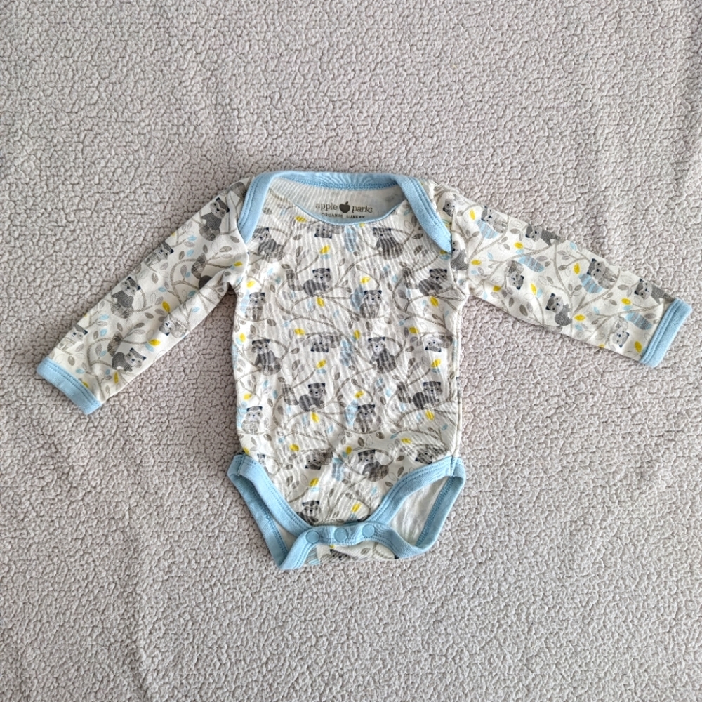 Apple Park organic cotton long-sleeve onesie, 0-3 month size